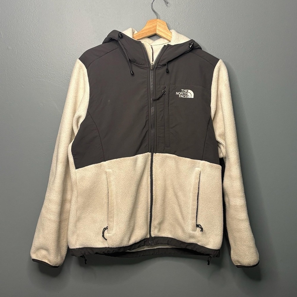 The North Face Jacket Womens Medium White Black Fleece Hooded Full Zip Outdoor